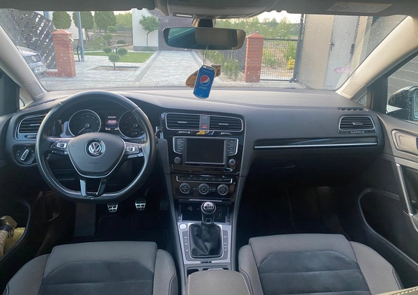 Volkswagen Golf cena 48900 przebieg: 162000, rok produkcji 2017 z Pyzdry małe 379